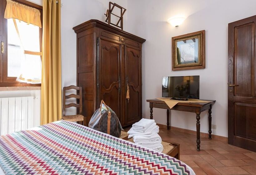 آپارتمان 2 خوابه, Agriturismo La Rombaia