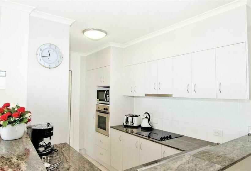 Апартаменты 2 Спальни Вид на Море, Indigo Blue