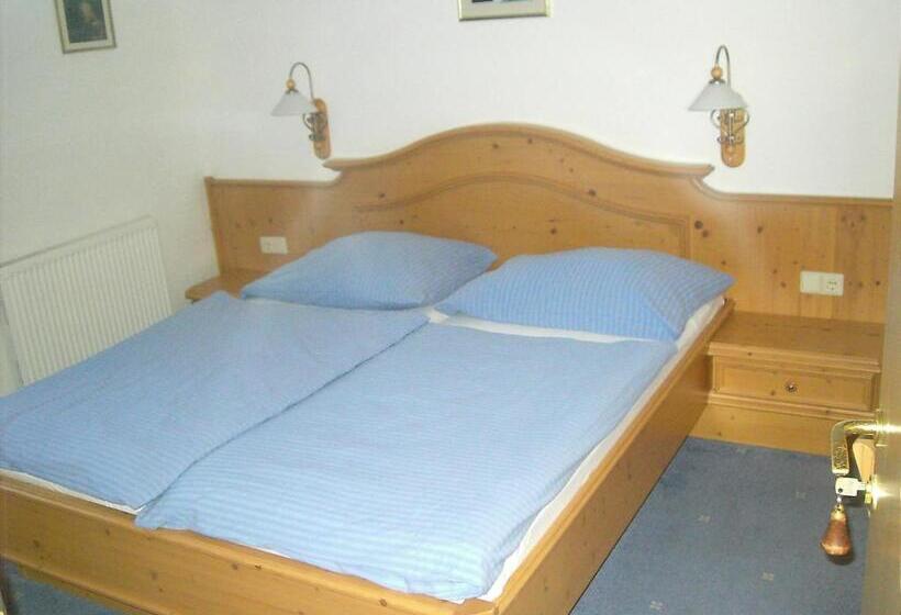 غرفة عائلية, Annaberger Musikantenwirt