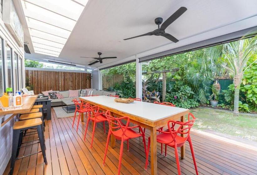 Дом 3 Спальни, Barbara's Guesthouse