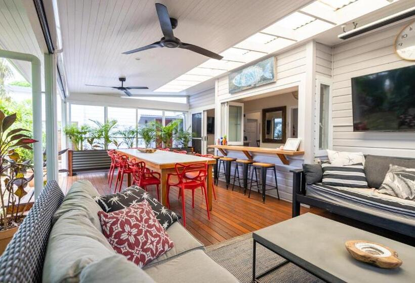 Дом 3 Спальни, Barbara's Guesthouse