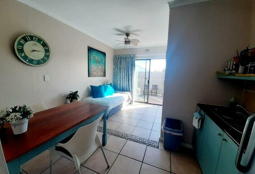 스위트, Croeso Guest House