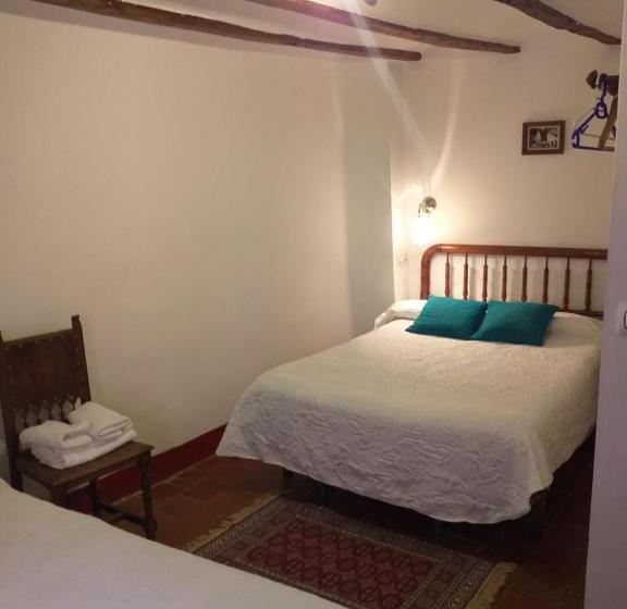 标准间, Fonda Del Tozal