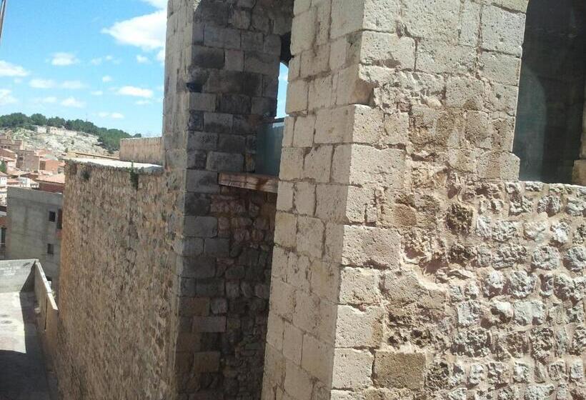 标准三人间, Fonda Del Tozal