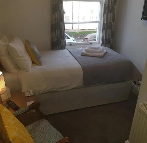 اتاق استاندارد یک نفره, Glascoed Guest House