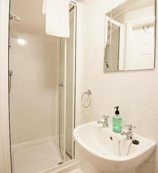 스탠다드 룸, Glascoed Guest House