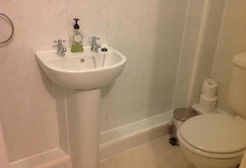 اتاق استاندارد, Glascoed Guest House