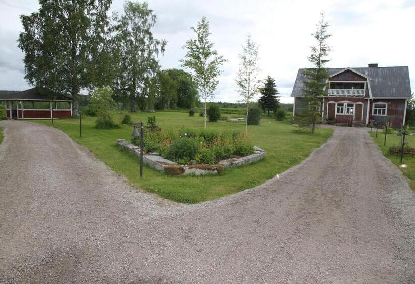 غرفة قياسية ثلاثية, Guesthouse Kumpunen