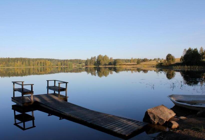 غرفة عائلية, Guesthouse Kumpunen