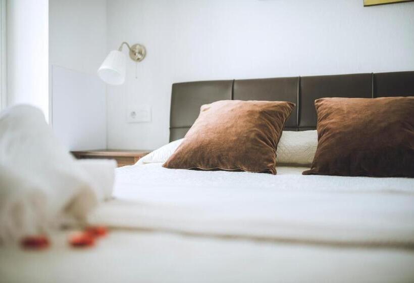 スタンダードルーム, Hospedaje Villanueva