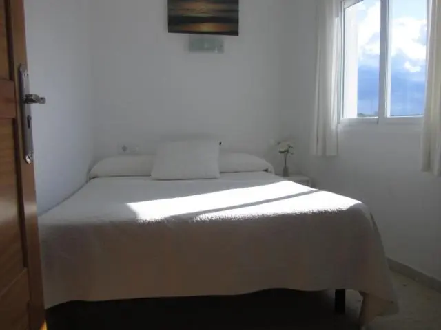 Basic-huone, Hospedaje Villanueva