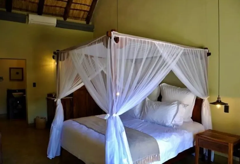デラックスルーム, La Lechere Guest House