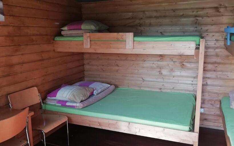 بانگلوی استاندارد, Motel Saunapunkt