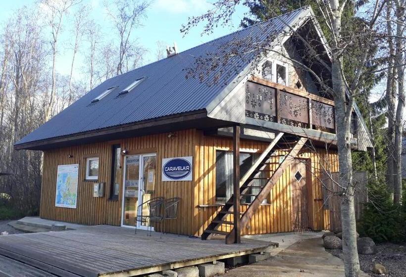 استودیوی استاندارد, Motel Saunapunkt