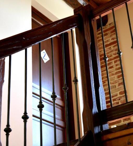 Номер Стандарт, Rosso Di Sera