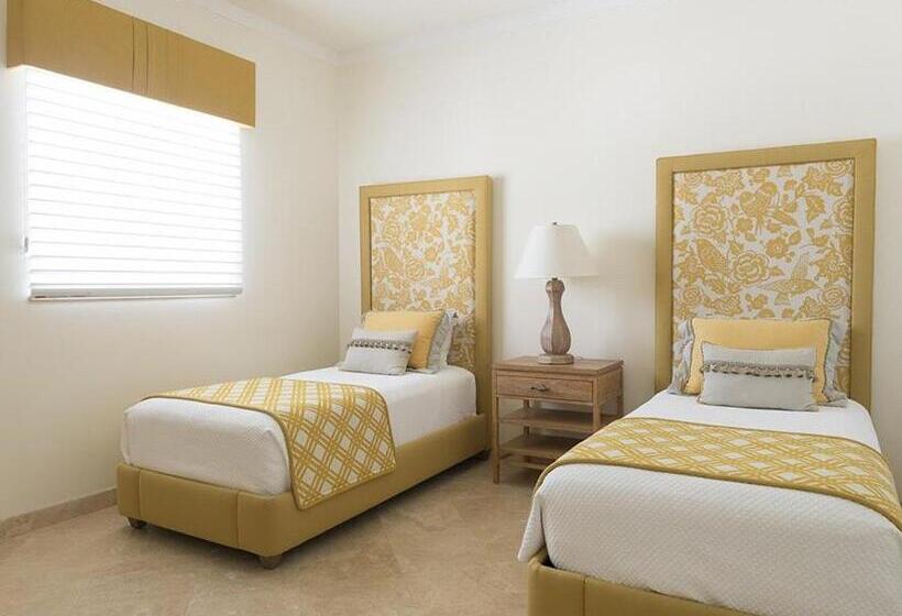 سوئیت 2 خوابه, The Venetian On Grace Bay