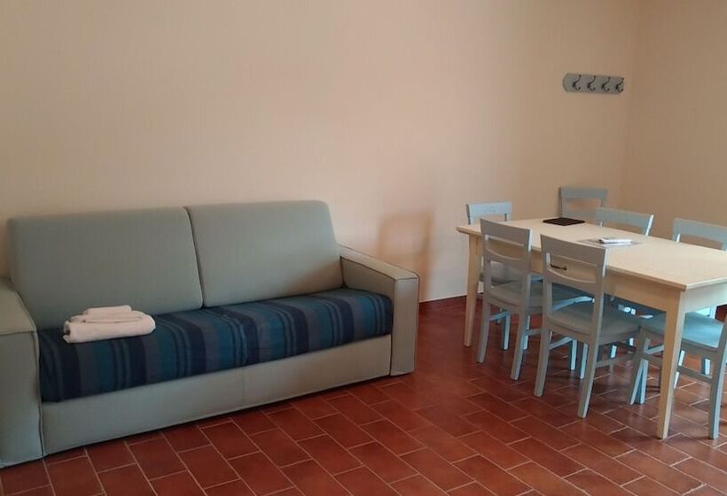 침실 2개 디럭스 아파트, La Fattoria Di Tirrenia