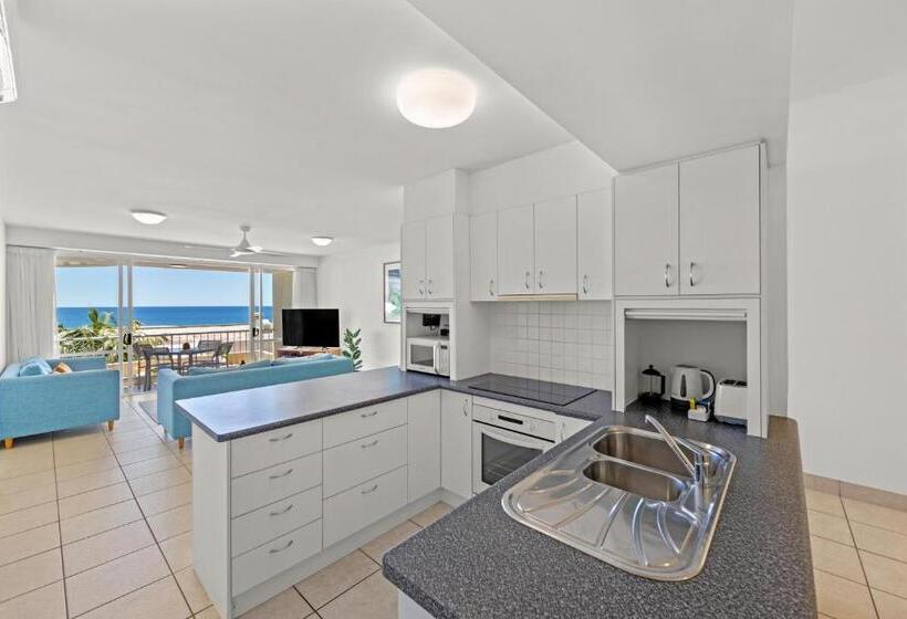 Апартаменты 2 Спальни, La Mer Sunshine Beachfront