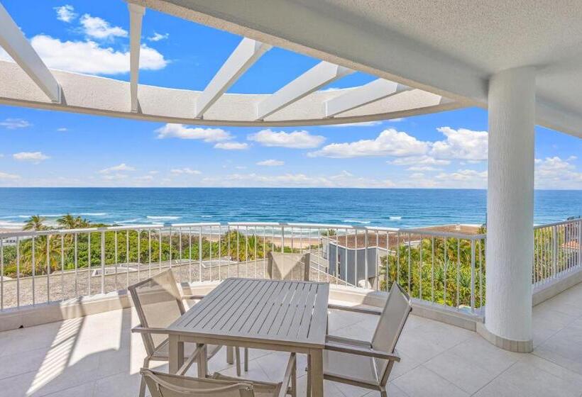 Апартаменты Пентхаус 2 Спальни, La Mer Sunshine Beachfront