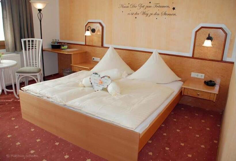 テラス付きスタンダードルーム, Birkenhof Garni