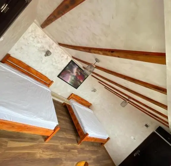 スタンダード４人部屋, Casa Yachi Vama Veche