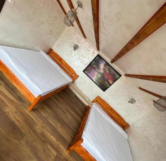 חדר סטנדרט לארבעה, Casa Yachi Vama Veche