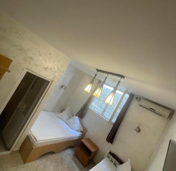 חדר סטנדרט לשלושה, Casa Yachi Vama Veche