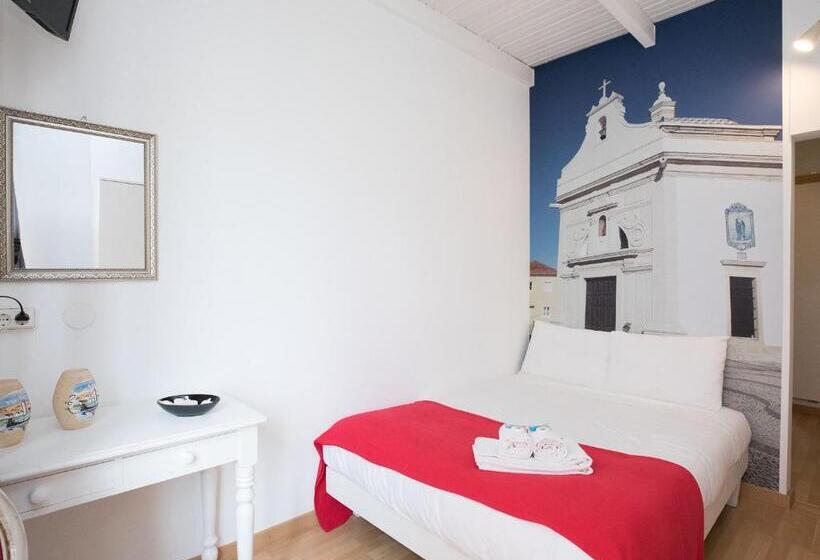 غرفة قياسية ثلاثية, Peters Guesthouse