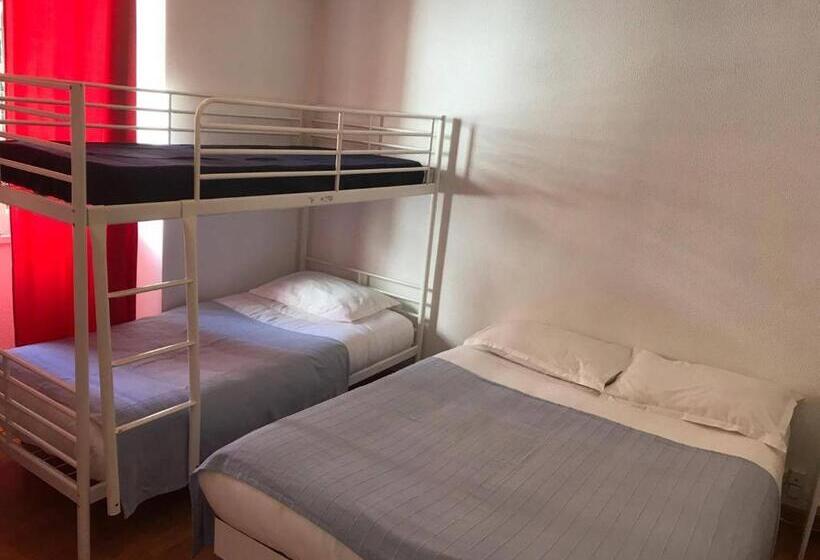 غرفة عائلية, Peters Guesthouse