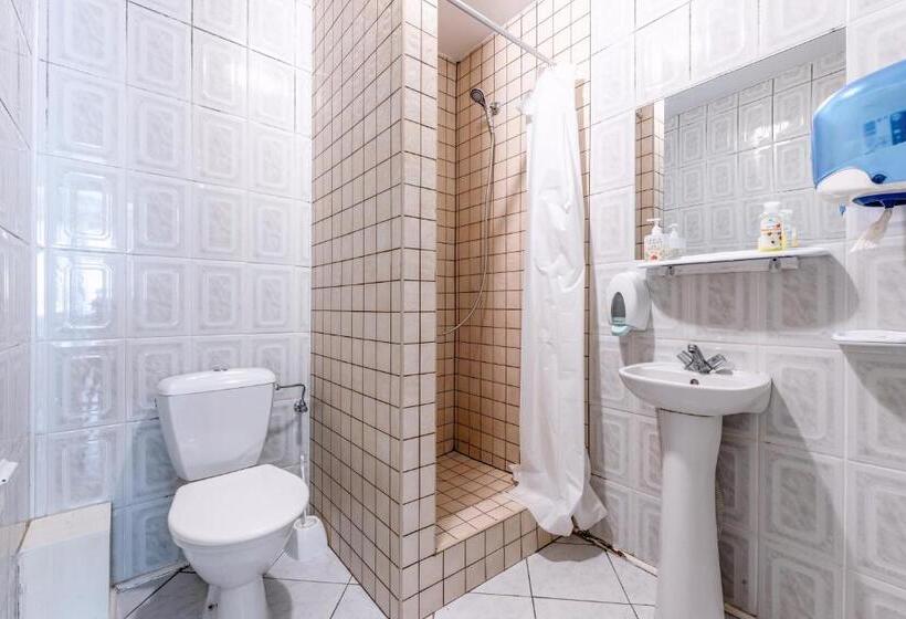اتاق استاندارد چهار تخته, Vila Jelita
