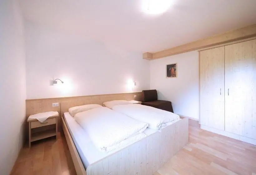 آپارتمان 1 خوابه, Villa Otto