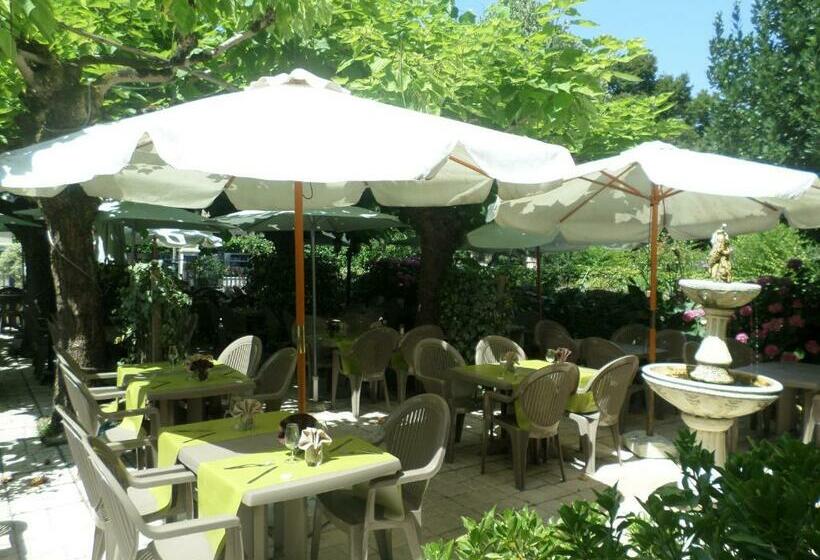 高级工作室, Appart'hôtel Les Tilleuls