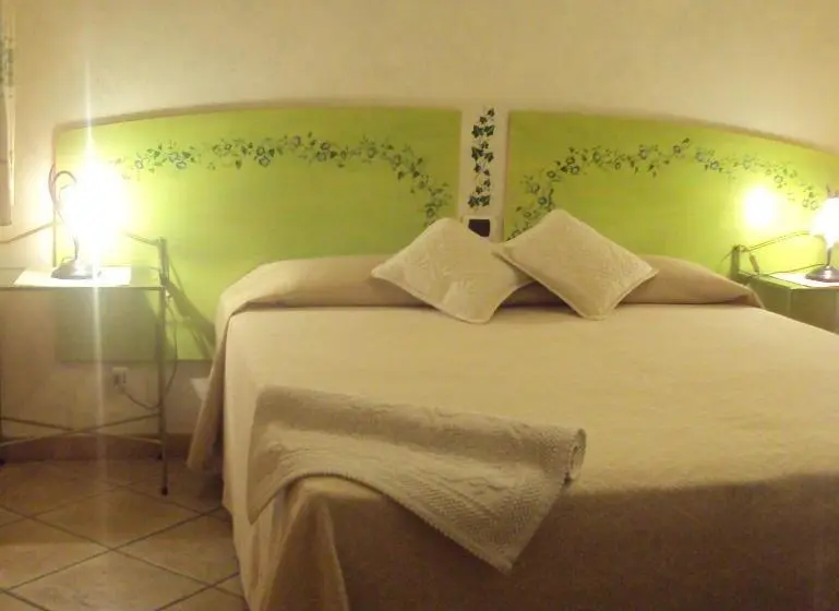 スタンダードルーム, B&b Dimora Degli Ulivi