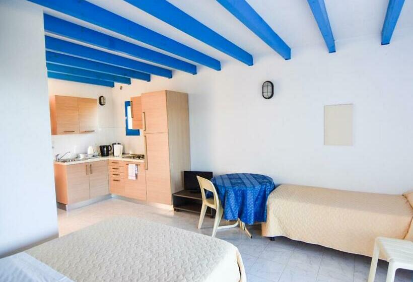 스탠다드 스튜디오, Cala Di Sole