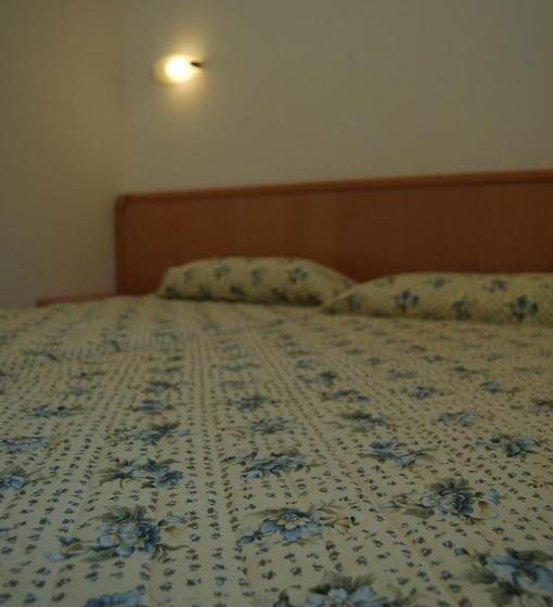 Апартаменты 2 Спальни, Cala Di Sole