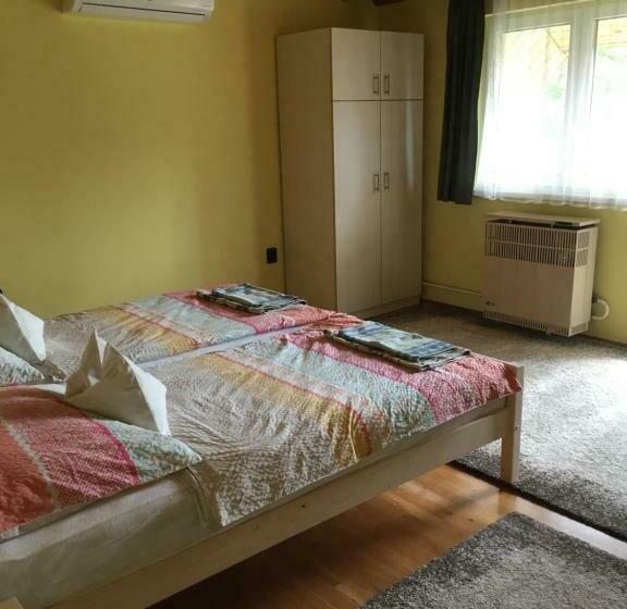 آپارتمان 1 خوابه, Ferenc Vendégház