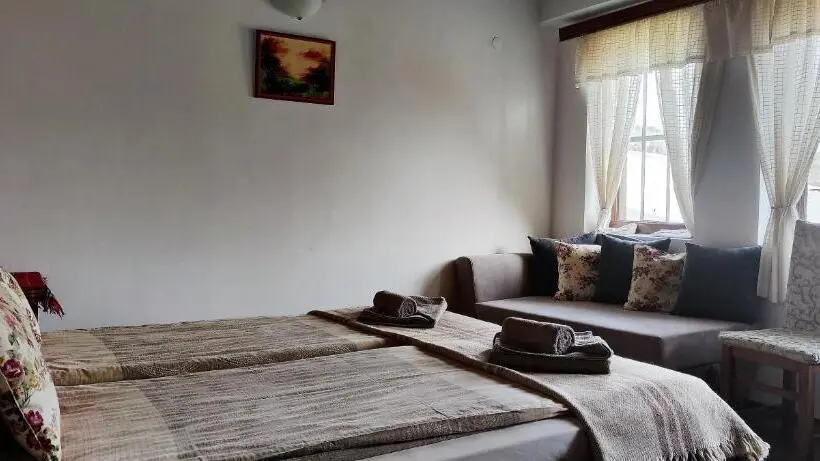 スタンダードルーム, Chardaka Guest House