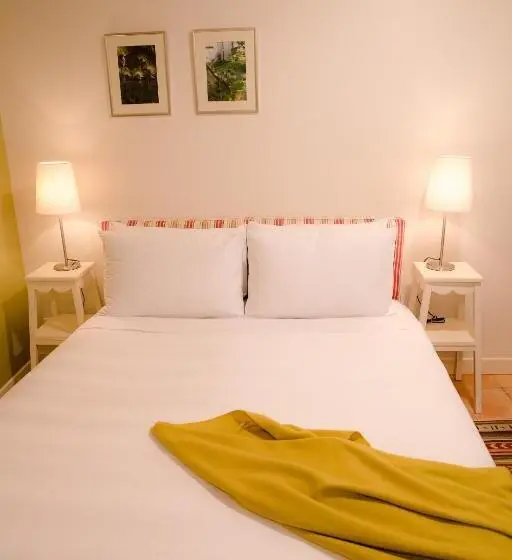 スタンダードスタジオ, La Résidence Chambre D Hotes