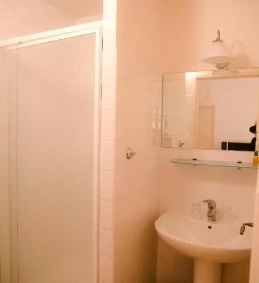 スタンダードスタジオ, La Résidence Chambre D Hotes