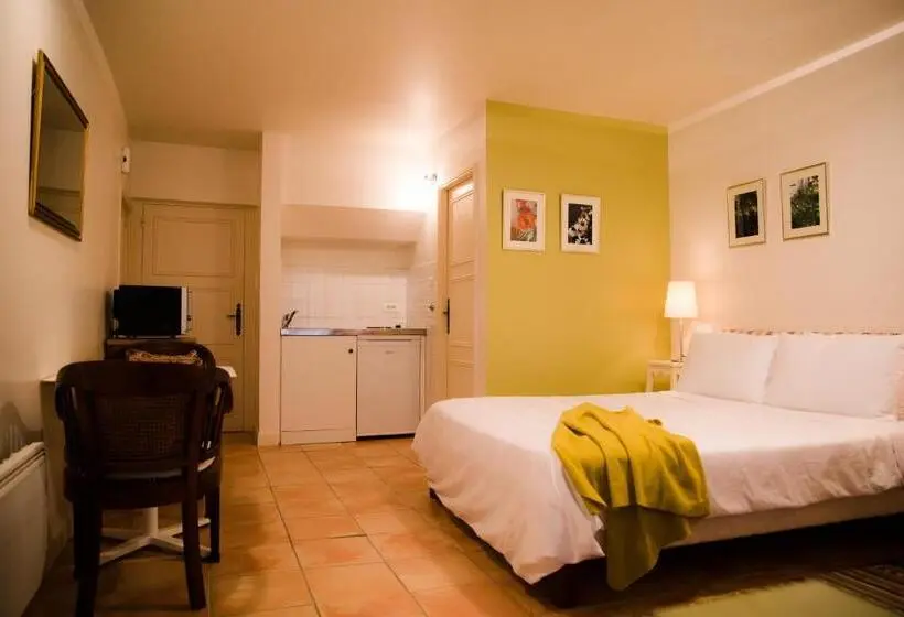 スタンダードスタジオ, La Résidence Chambre D Hotes