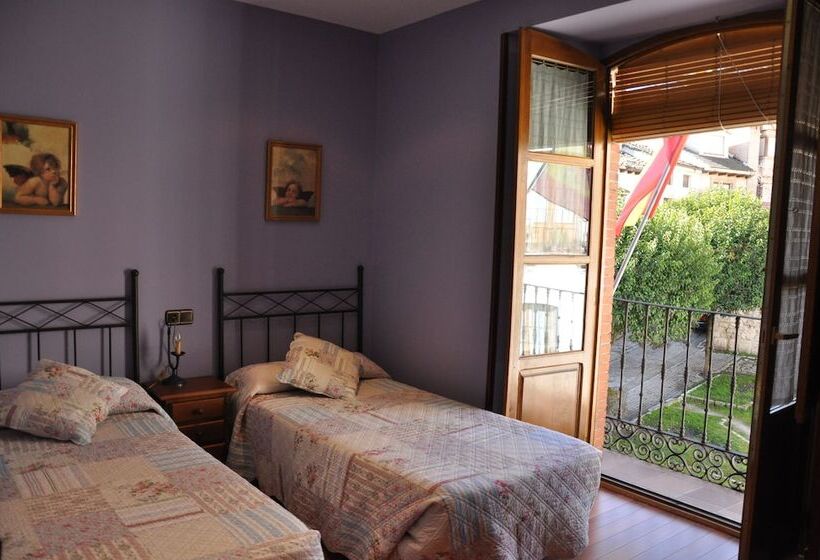 آپارتمان 2 خوابه, Aparthotel Santa Marina