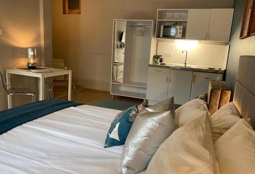 Студио Стандарт Вид на Сад, Margaréta Garden & Spa