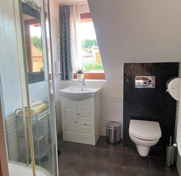 Люкс с Балконом, Margaréta Garden & Spa