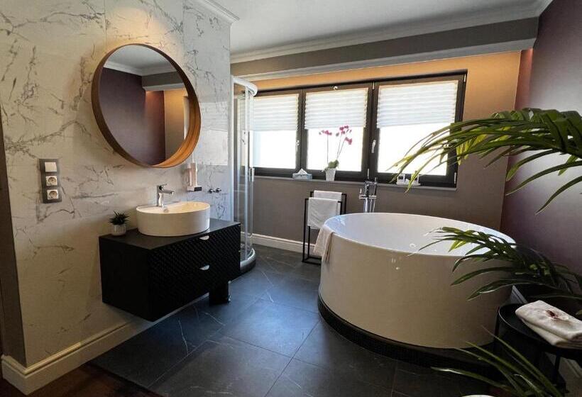 Президентский Люкс, Margaréta Garden & Spa