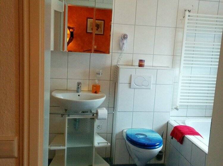 Quarto standard, Europa Pension Zum Grünen Baum