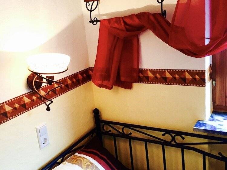 Quarto Quádruplo Standard, Europa Pension Zum Grünen Baum