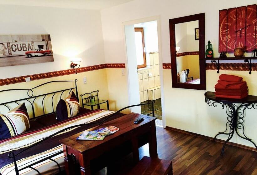 Quarto Quádruplo Standard, Europa Pension Zum Grünen Baum