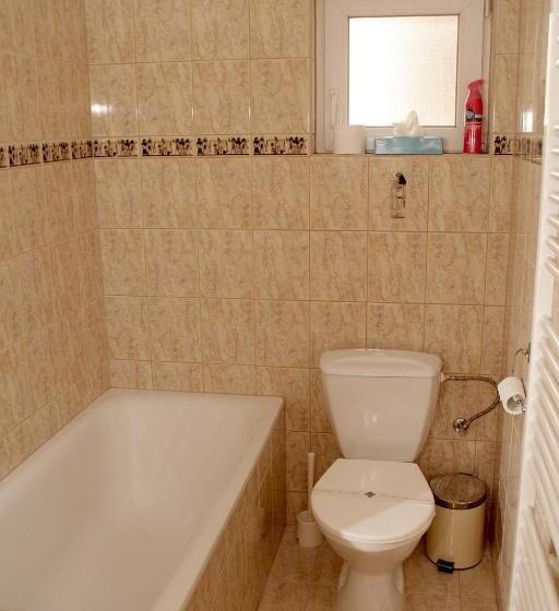 标准三人间, Penzion Aladdin