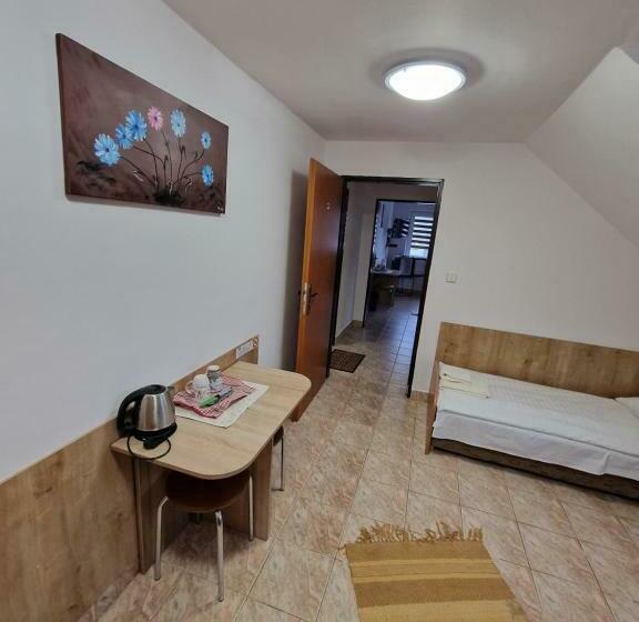 جناح عائلي, Penzion Solna Jaskyna