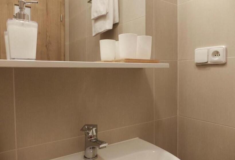 חדר סטנדרט לשלושה, Penzion Stará Pošta